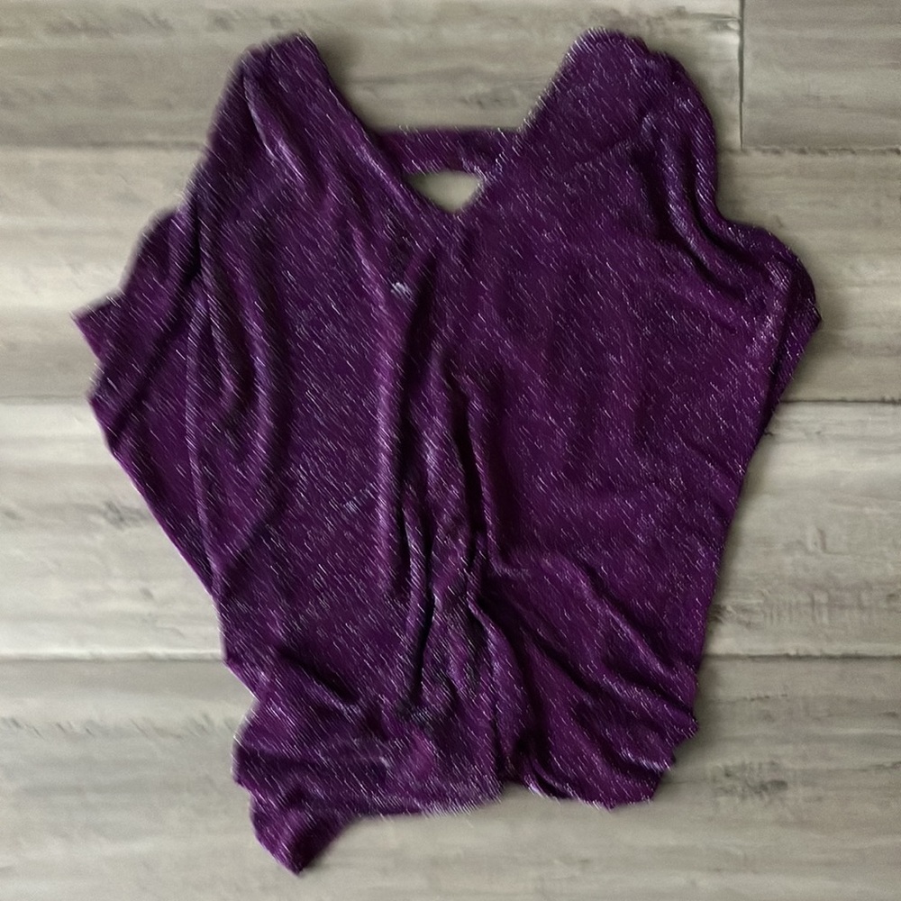 Guess purple butterfly drape cutout deep V top blouse S